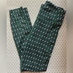 Stylish Green Patterned Tnuck sport leggings